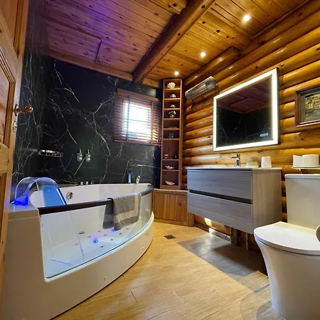 Marrone Splendid Seaview Villa
